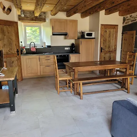 Maison A La Campagne 4 A 9 Personne Vakantiehuis Alleuze